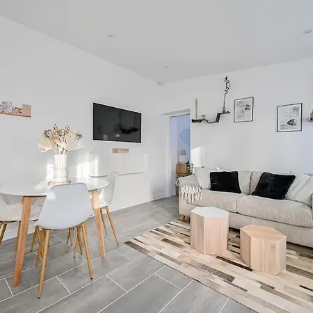 La Parenthese Apartment Claye-Souilly Exterior photo